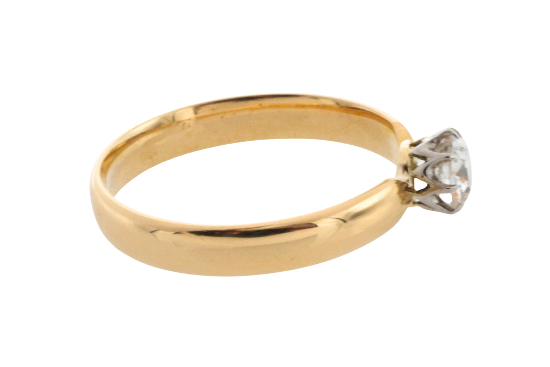 Old cut diamond solitaire ring