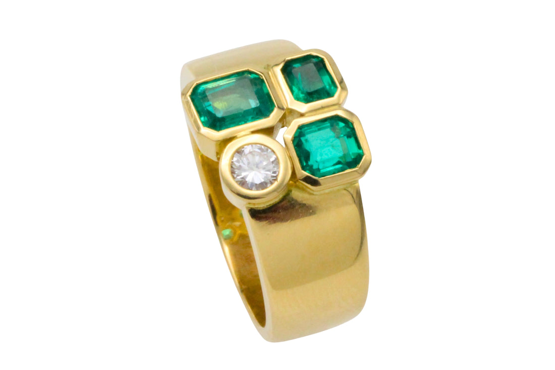 Emerald and diamond ring in 18 carat gold-Vintage Rings-The Antique Ring Shop