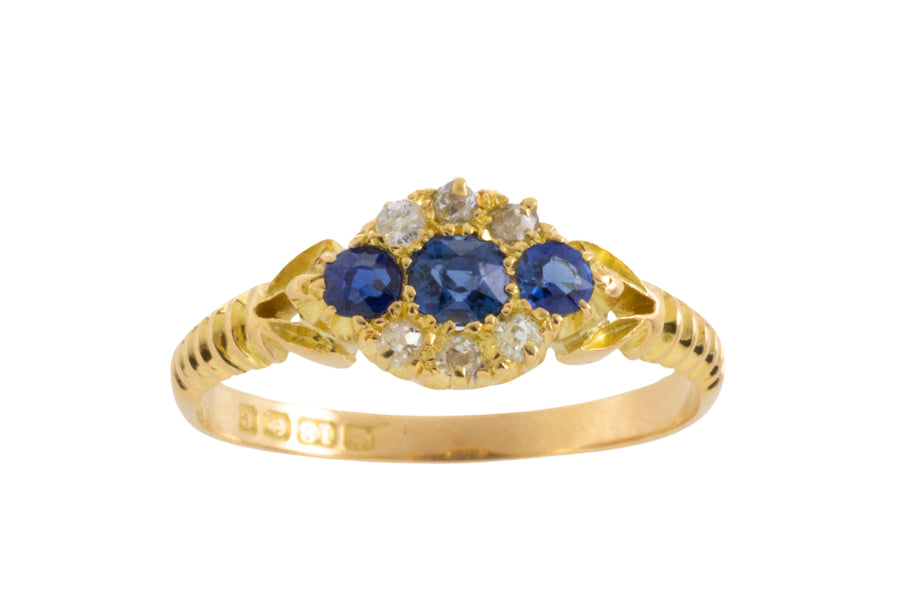 Edwardian sapphire and diamond ring from 1902