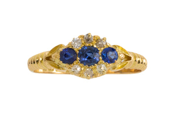 Edwardian sapphire and diamond ring from 1902