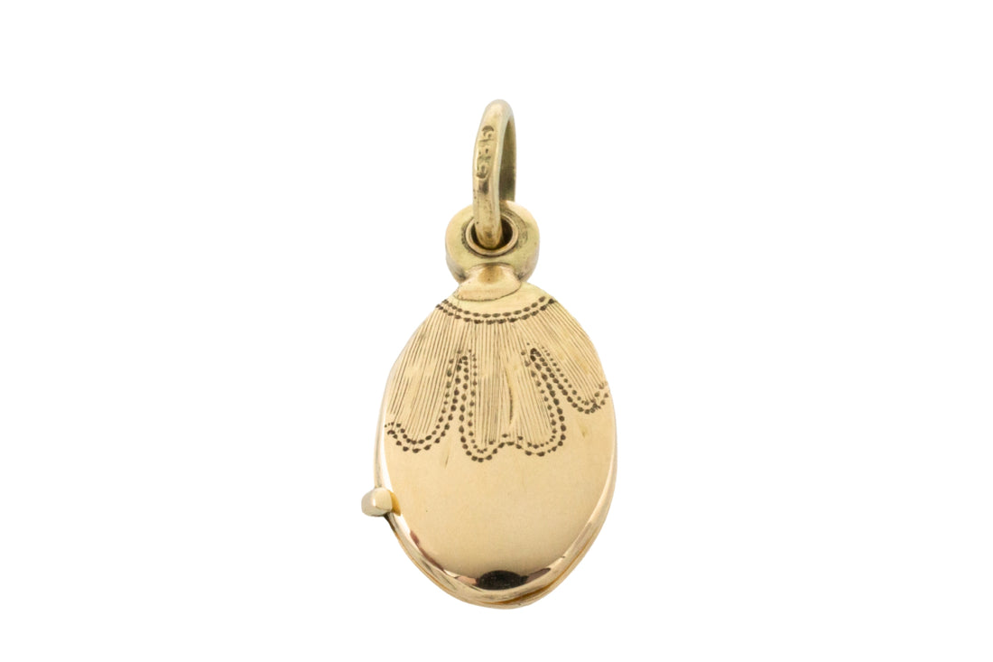 Petit photo locket in 14 carat gold-Pendants-The Antique Ring Shop