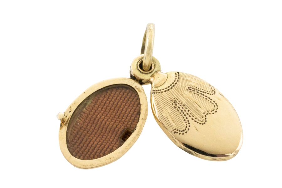 Petit photo locket in 14 carat gold-Pendants-The Antique Ring Shop
