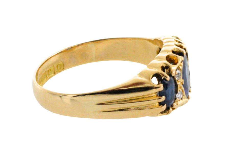 Sapphire and diamond ring from 1913