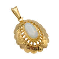 White opal pendant in 14 carat gold
