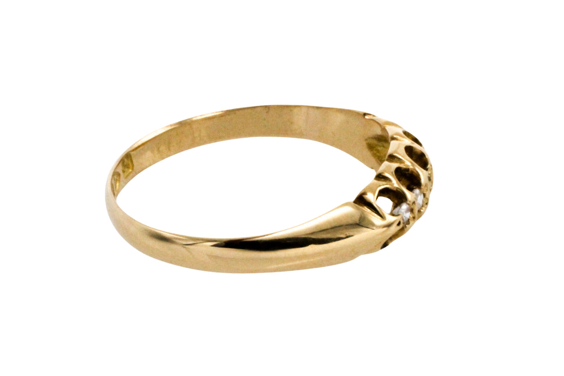 Five stone diamond ring from 1901