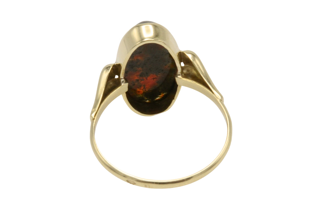 Cabochon moss agate ring in 14 carat gold
