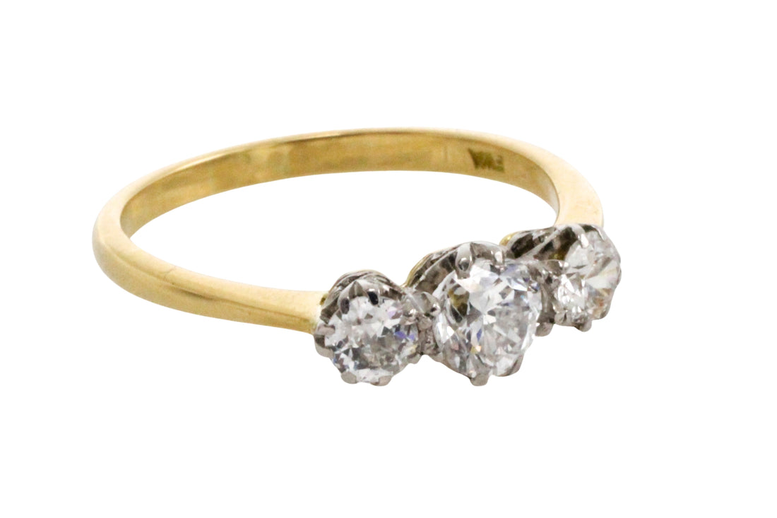 Three stone diamond ring in 18 carat gold
