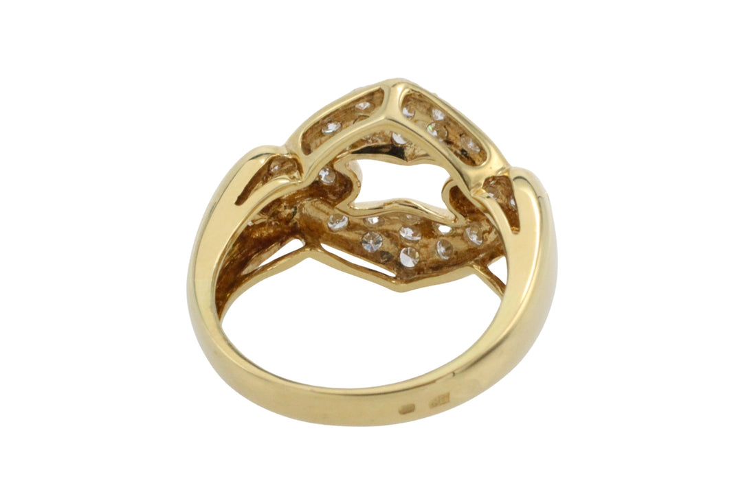 Brilliant cut diamond ring in 18 carat gold