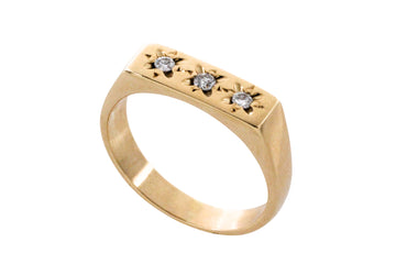 Vintage three stone diamond ring