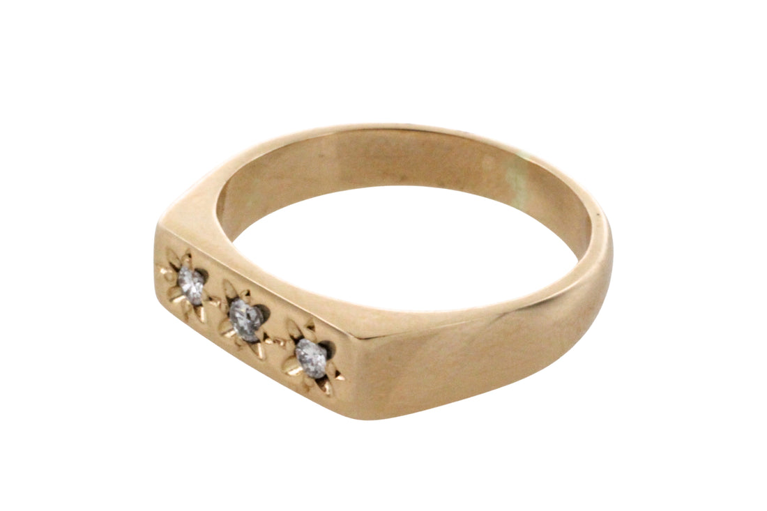 Vintage three stone diamond ring