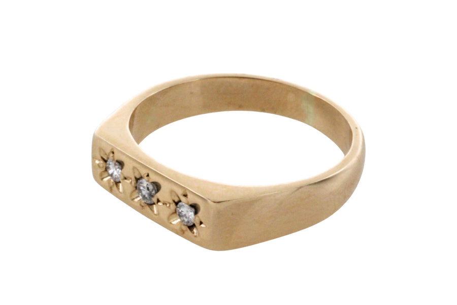 Vintage three stone diamond ring