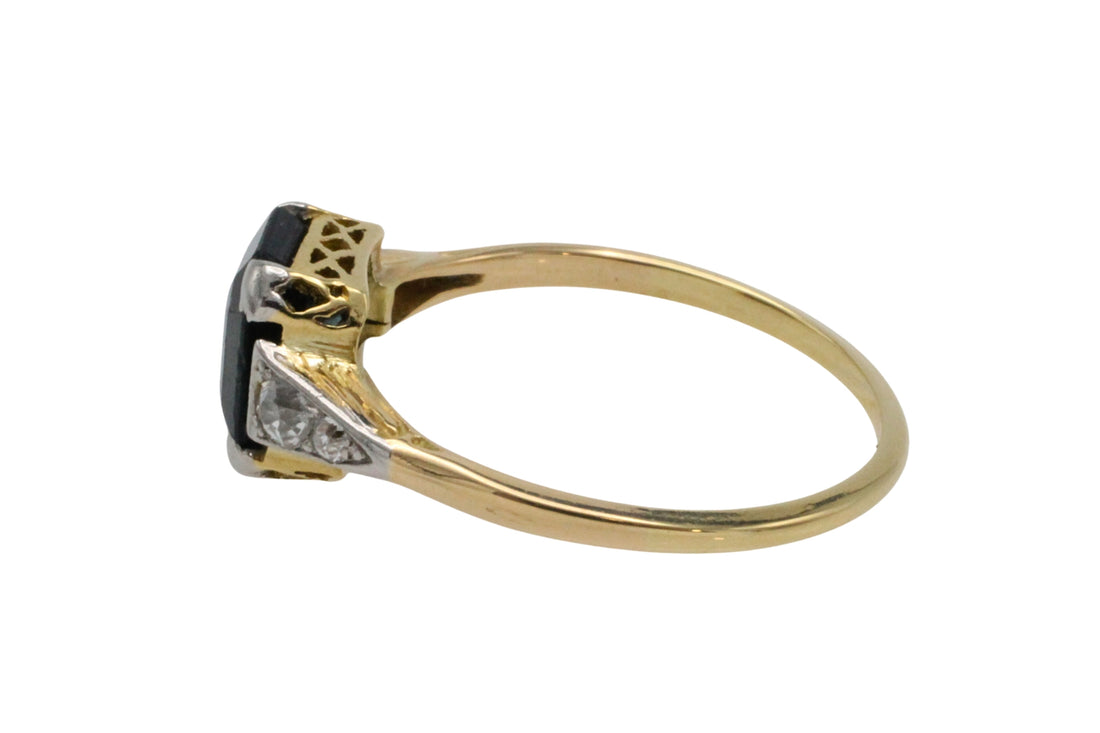 Vintage 18 carat gold sapphire and diamond ring