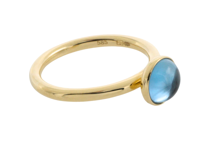 Cabochon blue topaz ring in 14 carat gold