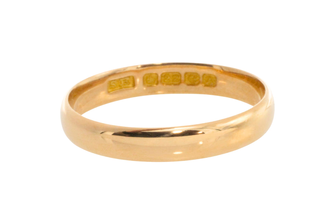 22 carat gold wedding band from 1925