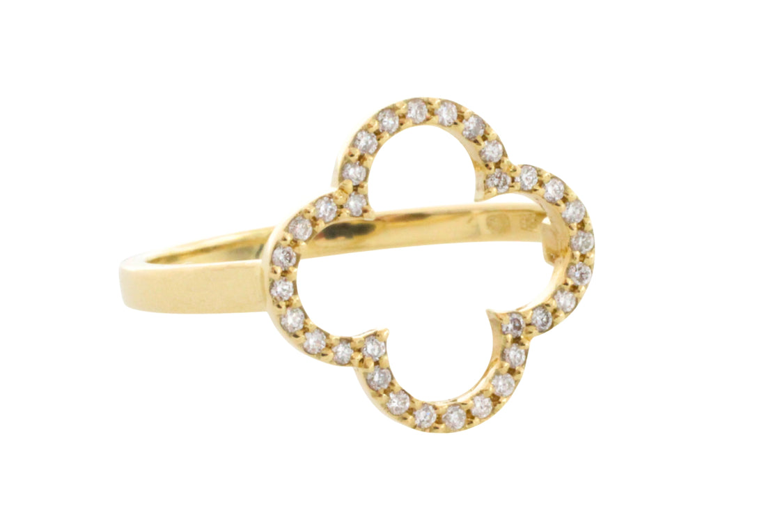 Diamond ring in 14 carat gold