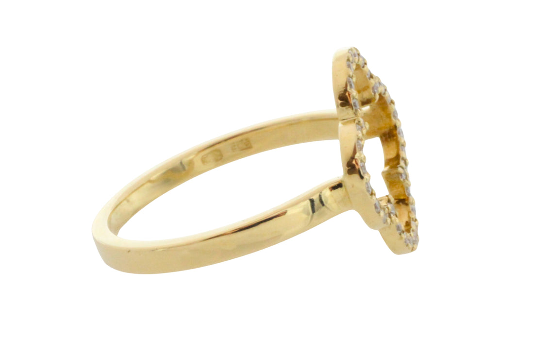 Diamond ring in 14 carat gold