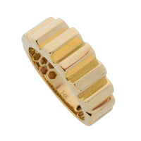 14 carat gold ribbed ring
