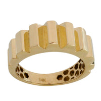 14 carat gold ribbed ring