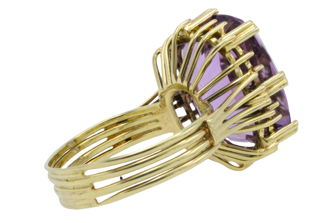 Vintage amethyst ring in 14 carat gold-Vintage Rings-The Antique Ring Shop