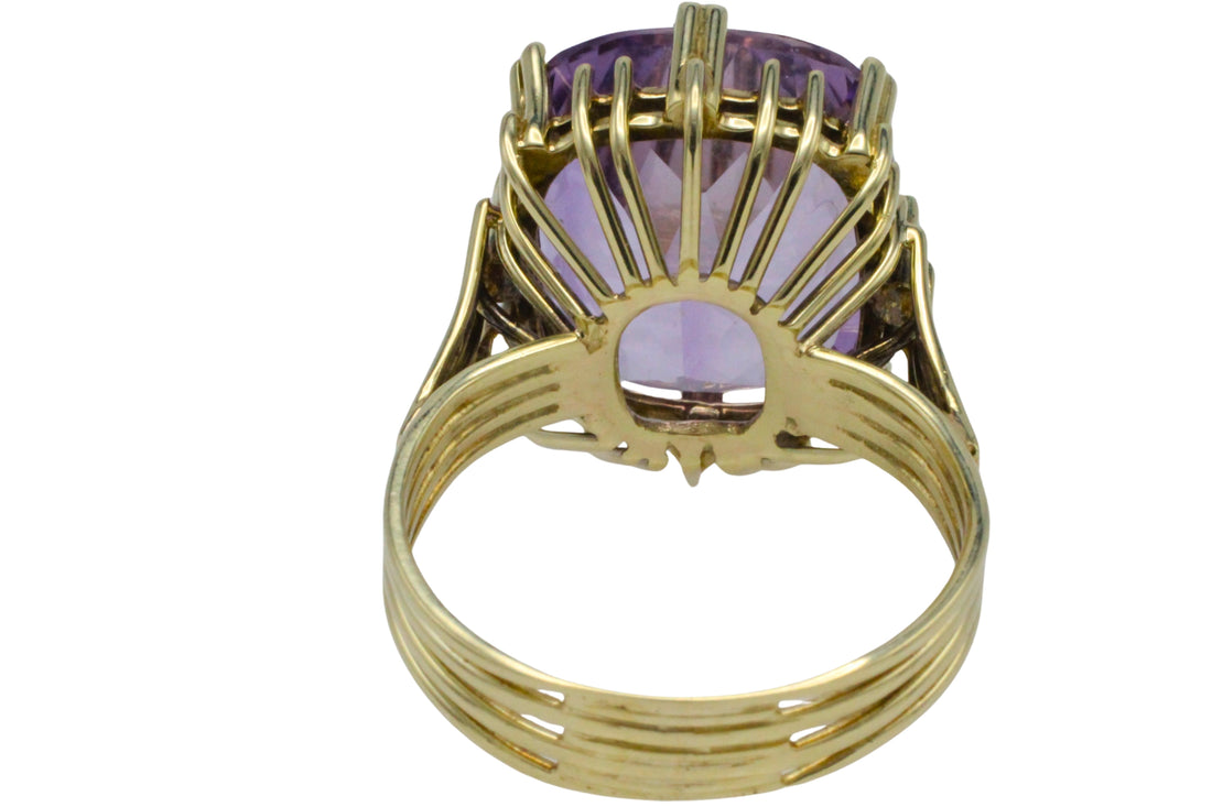 Vintage amethyst ring in 14 carat gold-Vintage Rings-The Antique Ring Shop