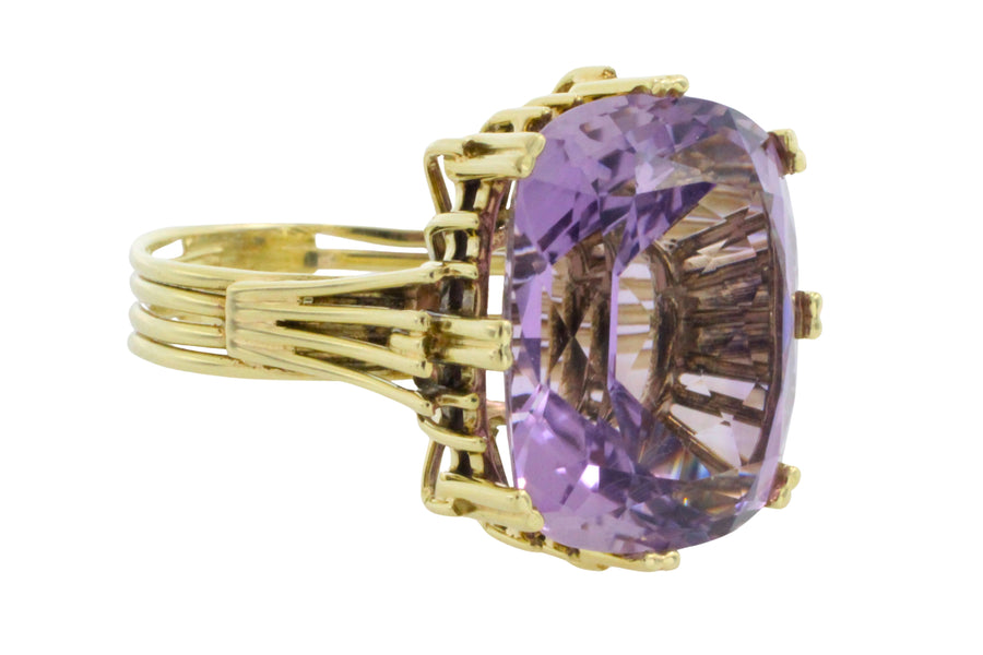Vintage amethyst ring in 14 carat gold-Vintage Rings-The Antique Ring Shop