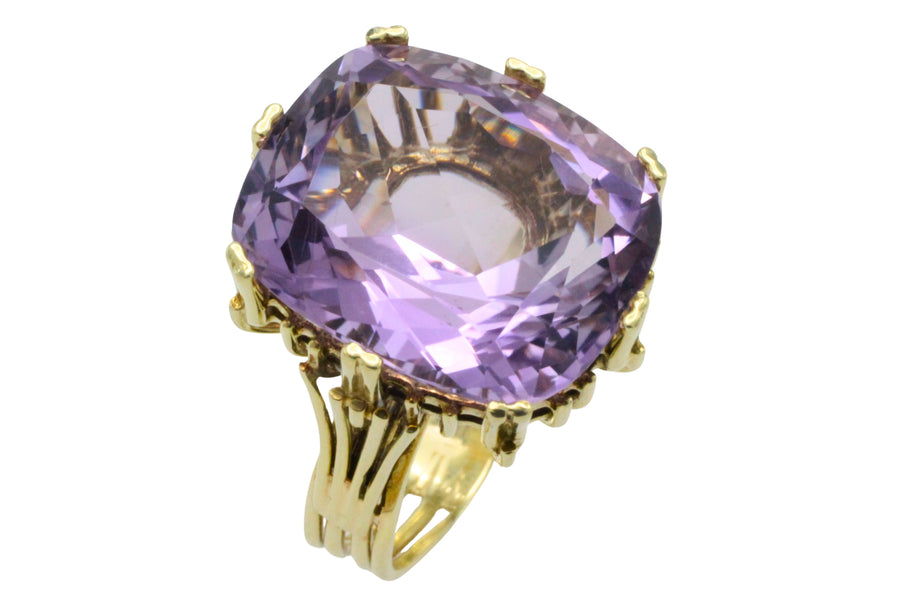 Vintage amethyst ring in 14 carat gold-Vintage Rings-The Antique Ring Shop