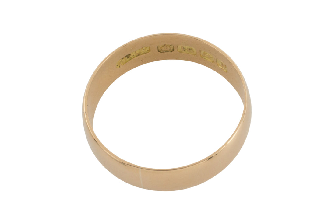 18 carat gold band from 1939-wedding rings-The Antique Ring Shop