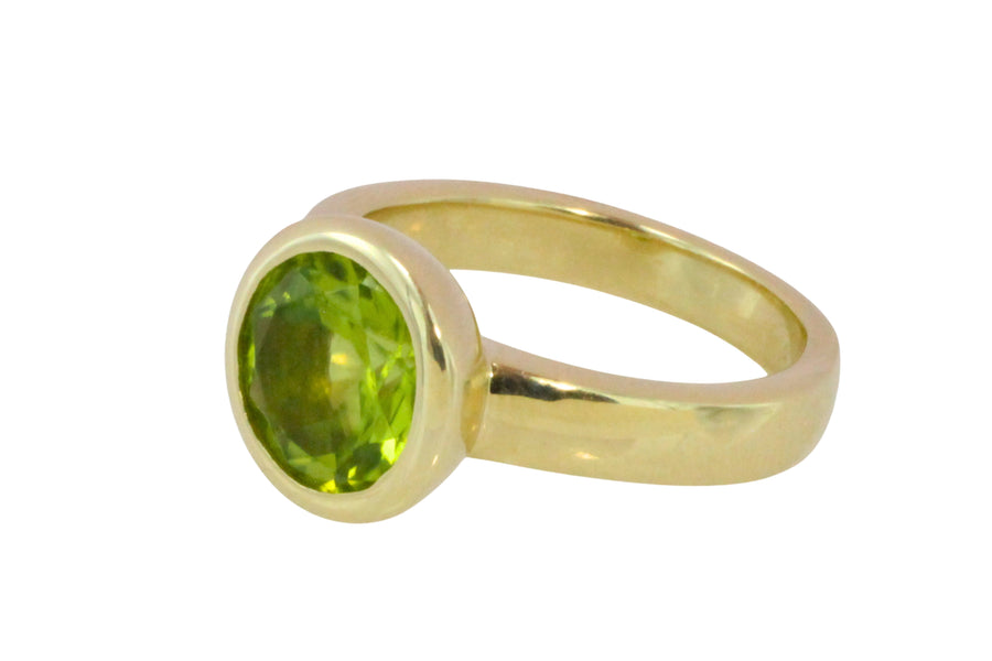 14 carat gold peridot ring-Vintage Rings-The Antique Ring Shop