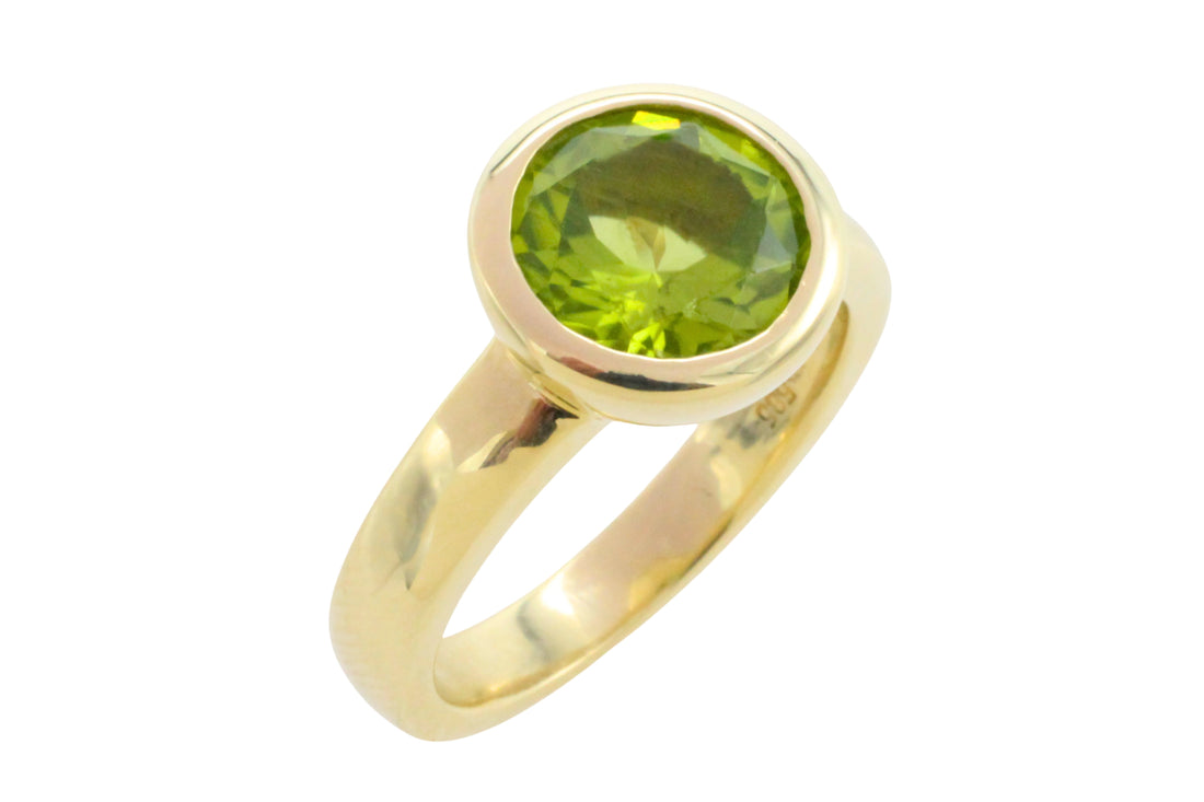 14 carat gold peridot ring-Vintage Rings-The Antique Ring Shop