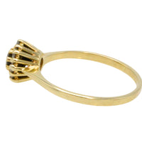 Vintage diamond cluster ring in 14 carat gold