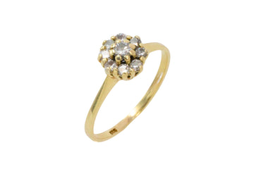 Vintage diamond cluster ring in 14 carat gold