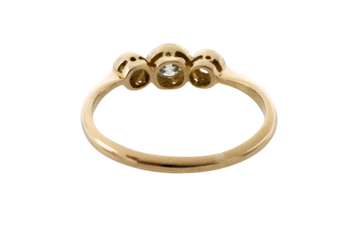 Vintage drie-steens diamanten ring