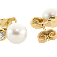 14 carat gold pearl and diamond studs