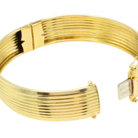 14 carat gold hinged bracelet with ridges