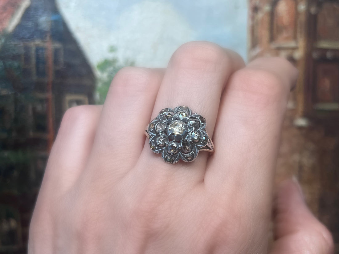 Silver diamond cluster ring deals