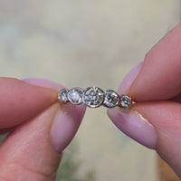Five stone diamond ring in 18 carat gold
