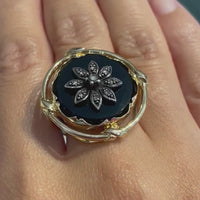 Onyx ring met roosdiamant