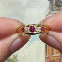 Victoriaanse robijn en diamanten ring uit 1900