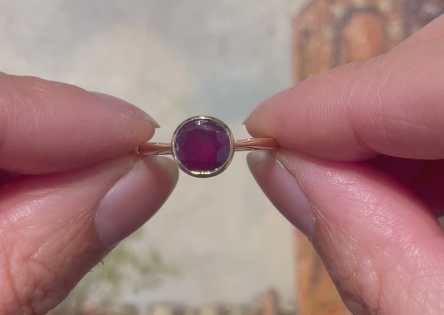 Ruby solitaire ring in 18 carat gold