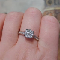 Platinum diamond cluster ring