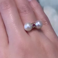 Pearl and ruby ring in 14 carat gold