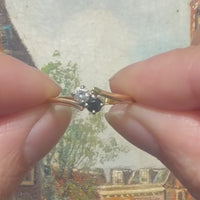 Sapphire and diamond Toi et Moi ring