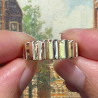 14 carat gold ribbed ring