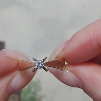 Vintage diamond solitaire ring