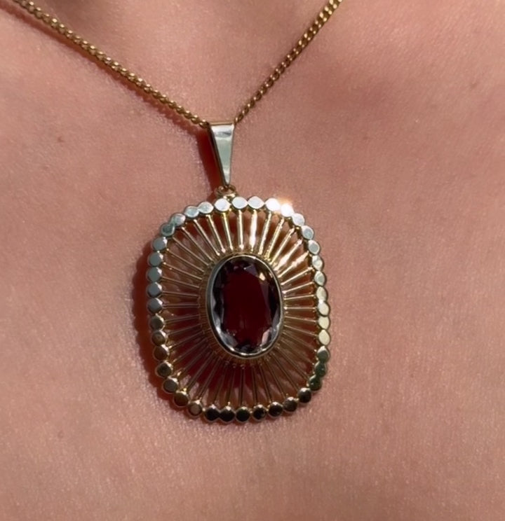 Vintage smoked quartz pendant in 14 carat gold