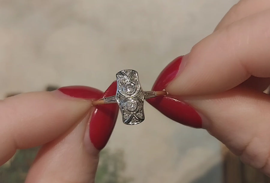 Petit Art Deco diamond ring