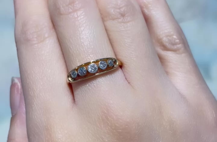 Antieke vijf stenen oud geslepen diamanten ring