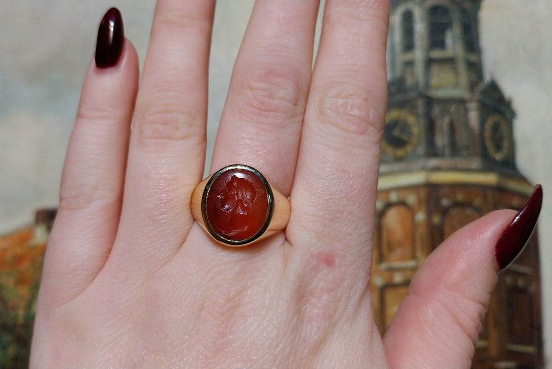 Carnelian signet ring in 18 carat gold-gents rings-The Antique Ring Shop