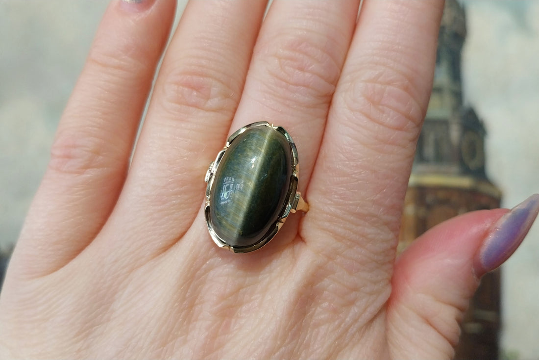 Tigers eye ring in 14 carat gold-The Antique Ring Shop