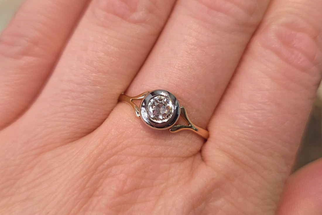 Old cut diamond solitaire ring in 18 carat gold